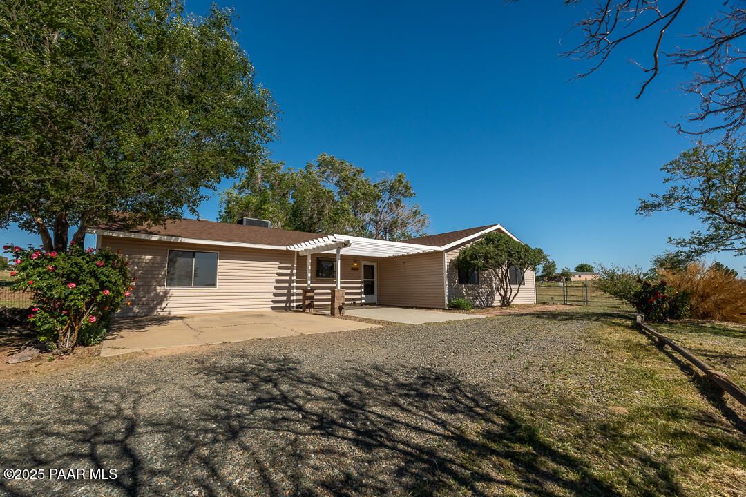 871 S Ranchito Lane