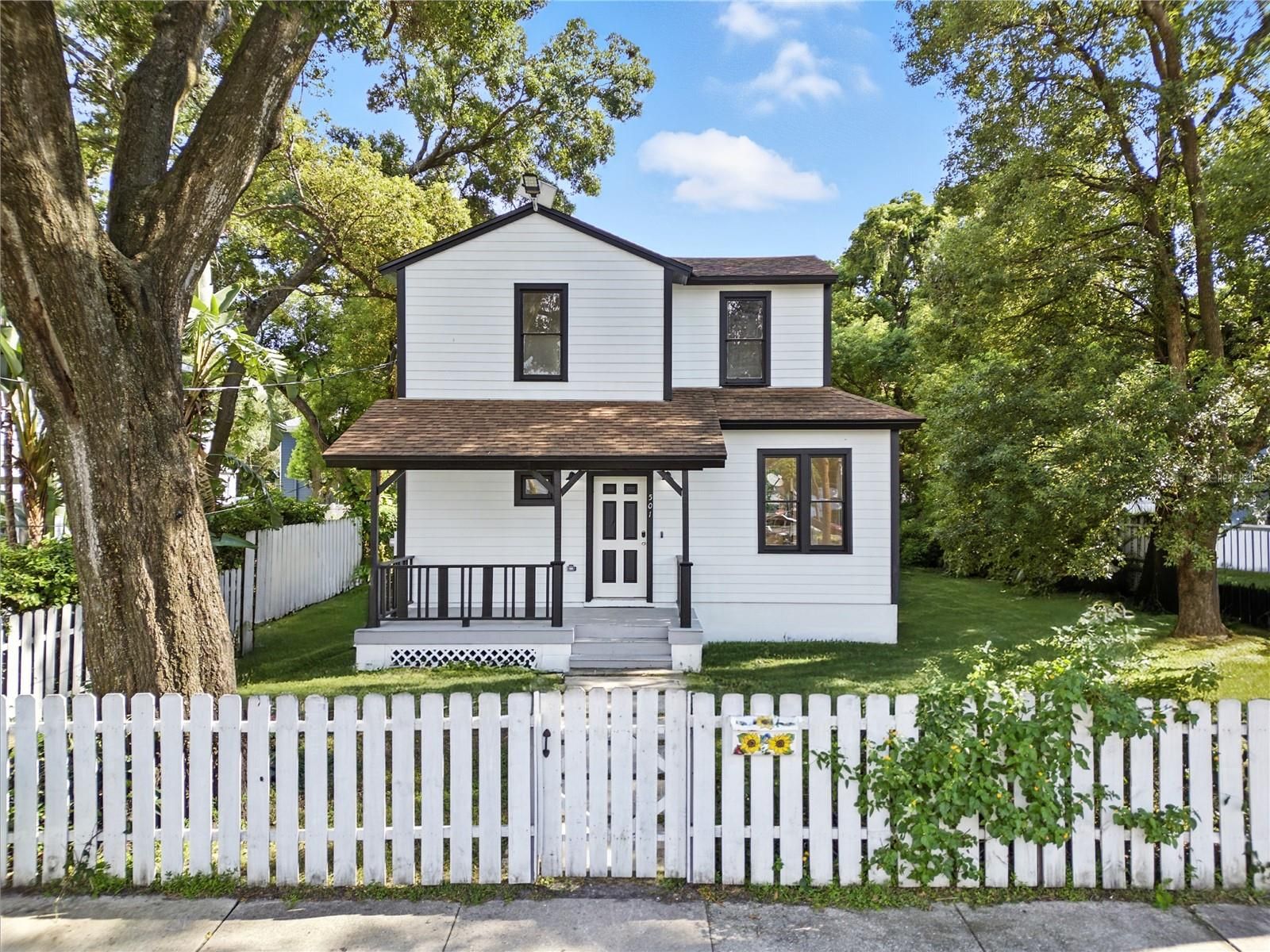 501 E Sparkman Avenue