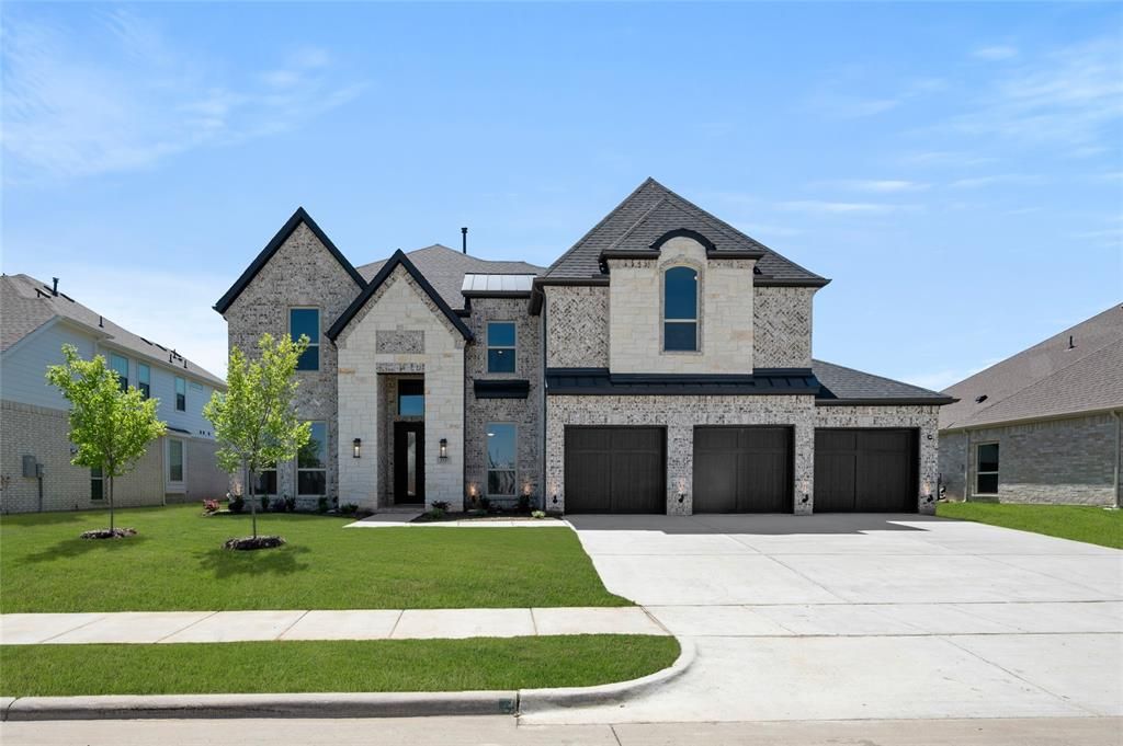 2537 Riverchase Way