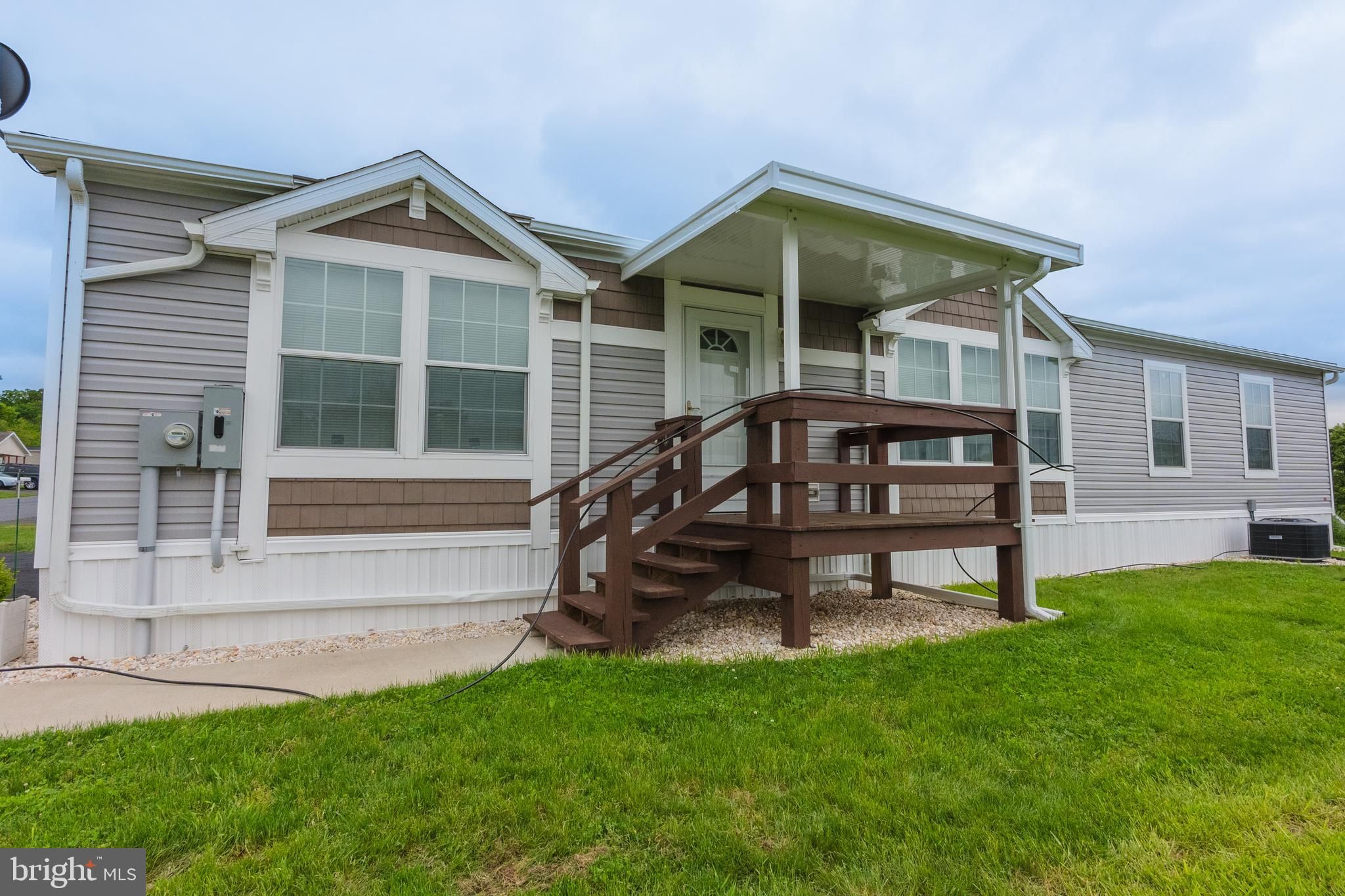 1 Mountain View Lane