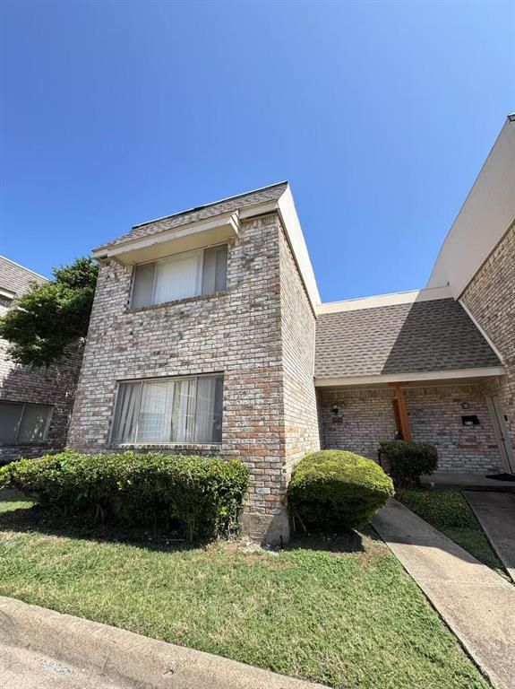 2113 Trellis Place