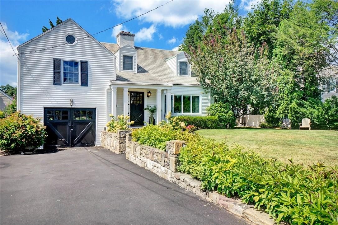 44 Ridge Street