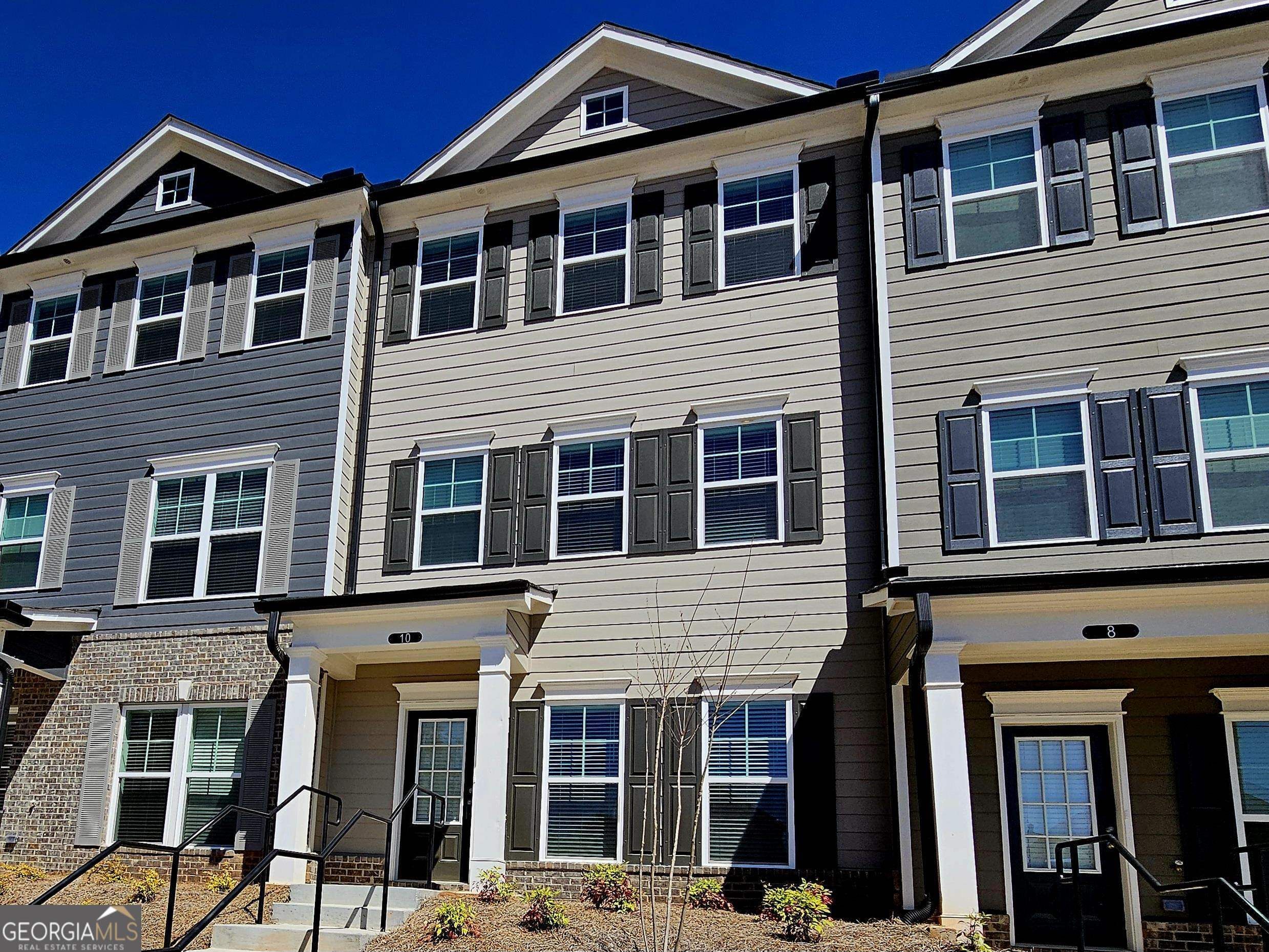 10 Silver Lane