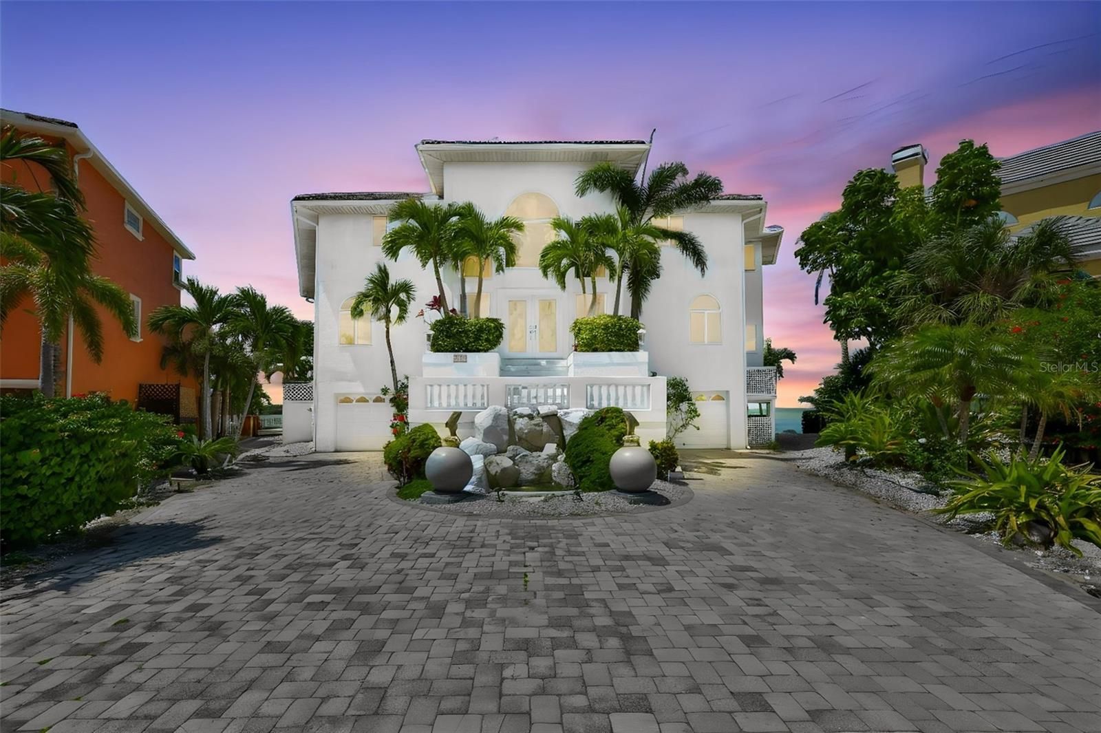 1021 Symphony Isles Boulevard