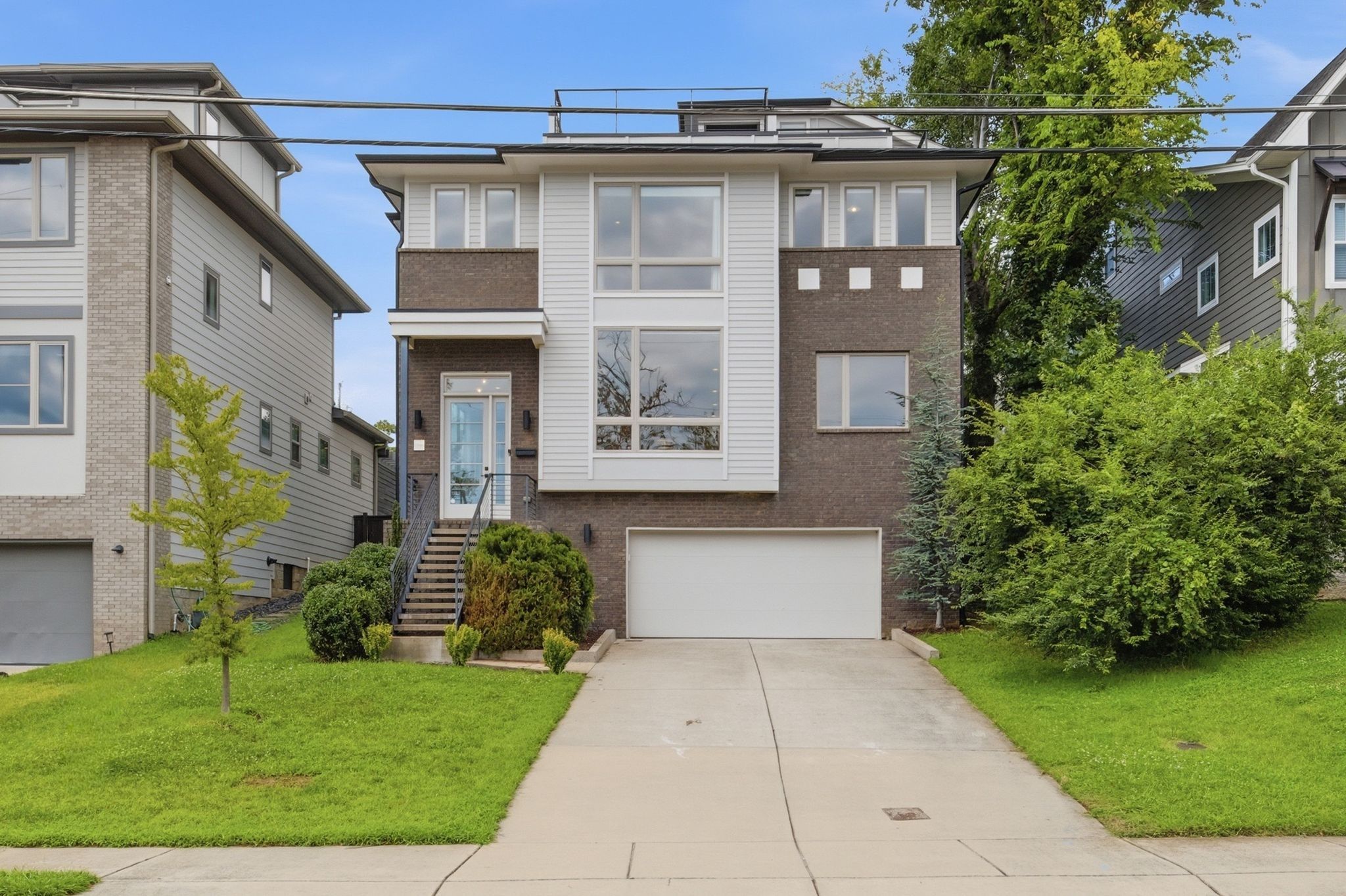 1006 Waverly Ave