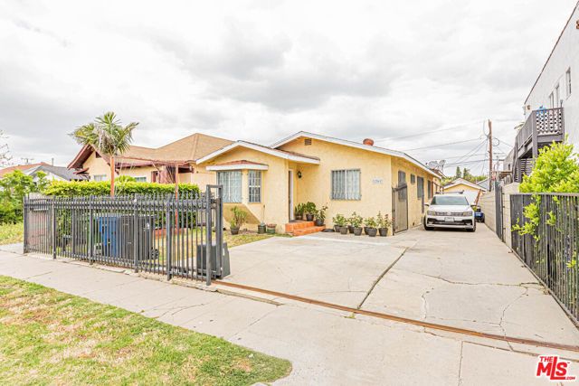 1261 S Muirfield Road