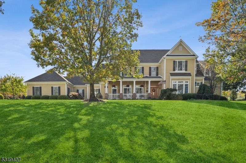 5 Winterberry Ct