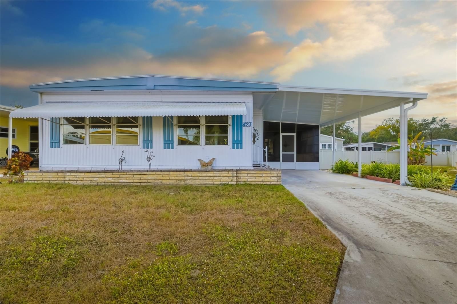 5619 Bayshore Road 423