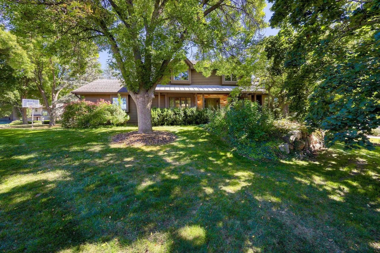 527 Linden Court