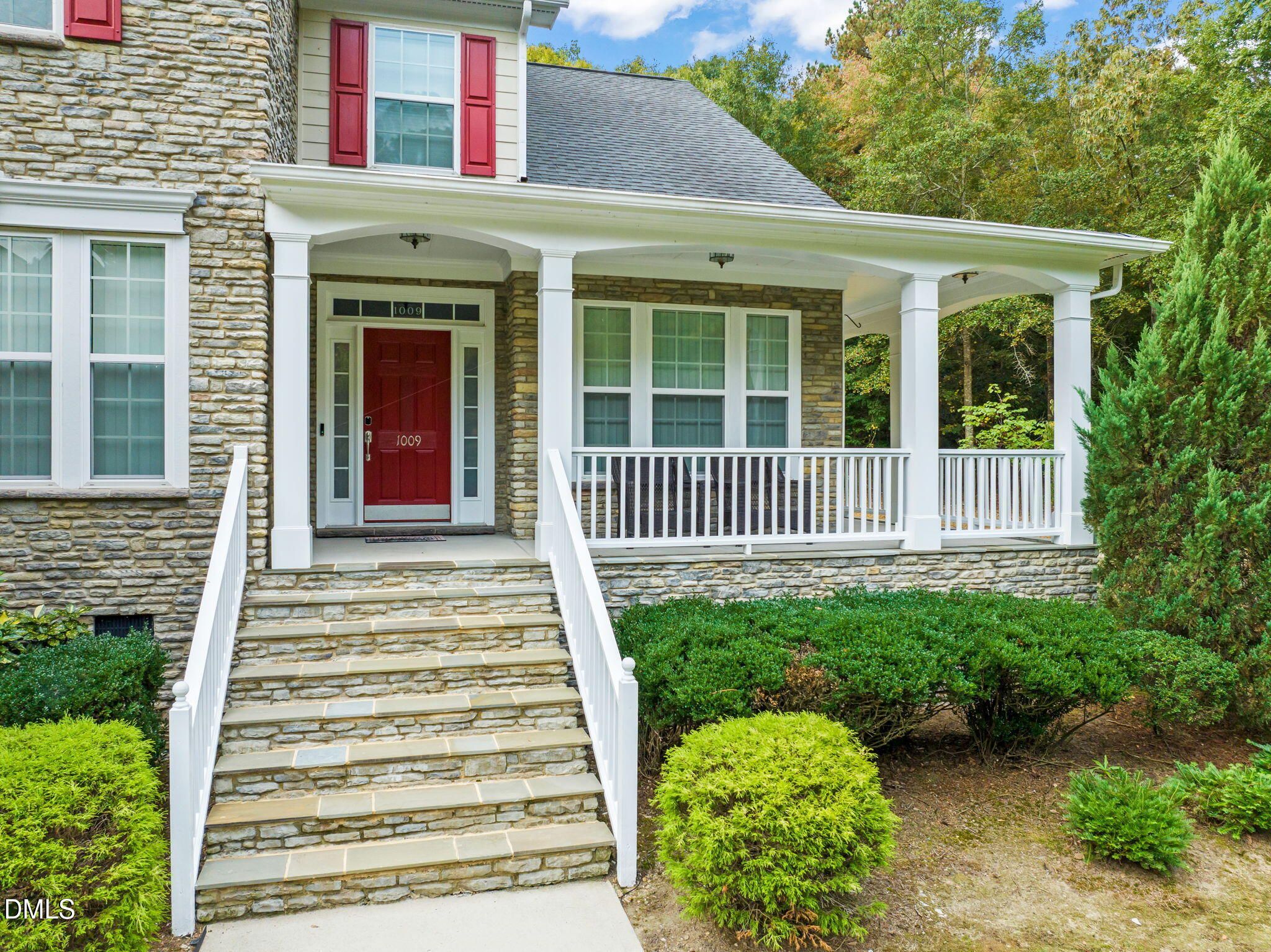1009 Hidden River Court