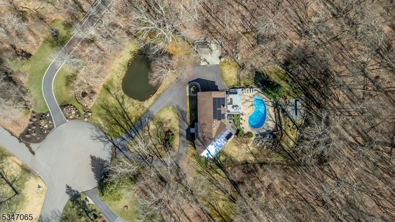 6 Devon Rd