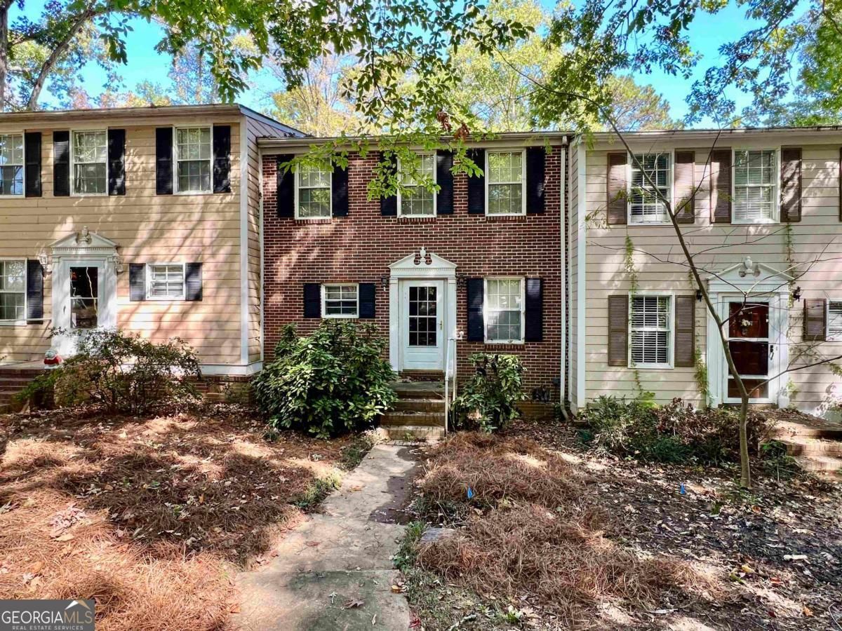 384-4 Arrowhead Trail