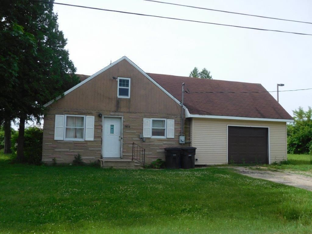 7404 246th Ave