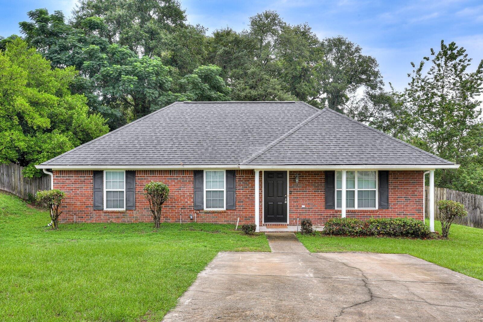 4 Whitney Court