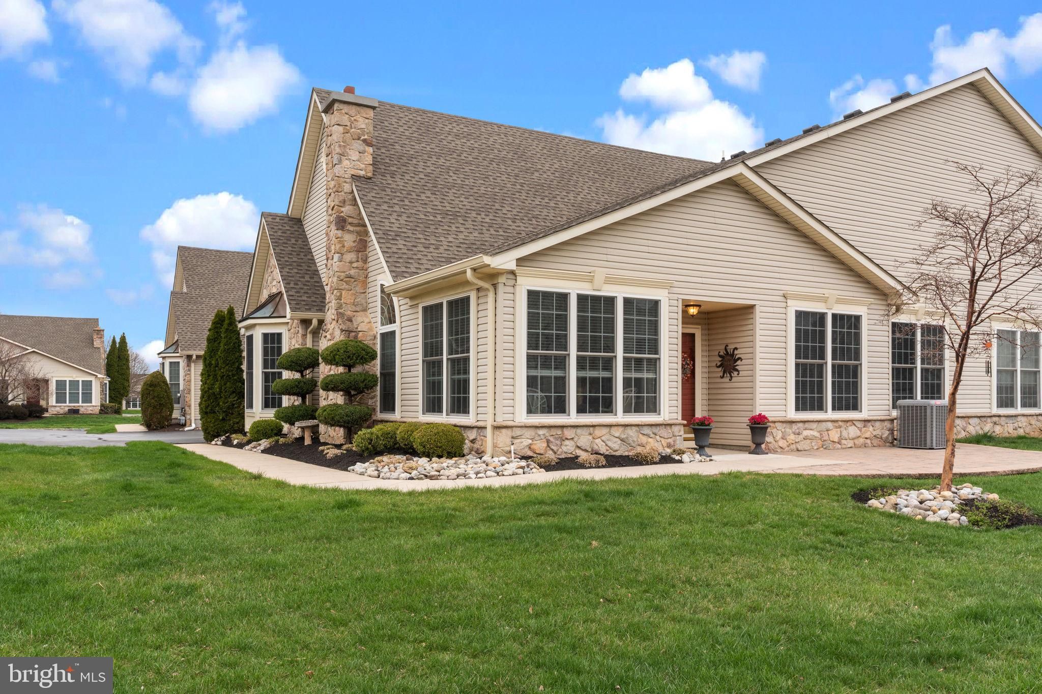 613 Bellflower Road