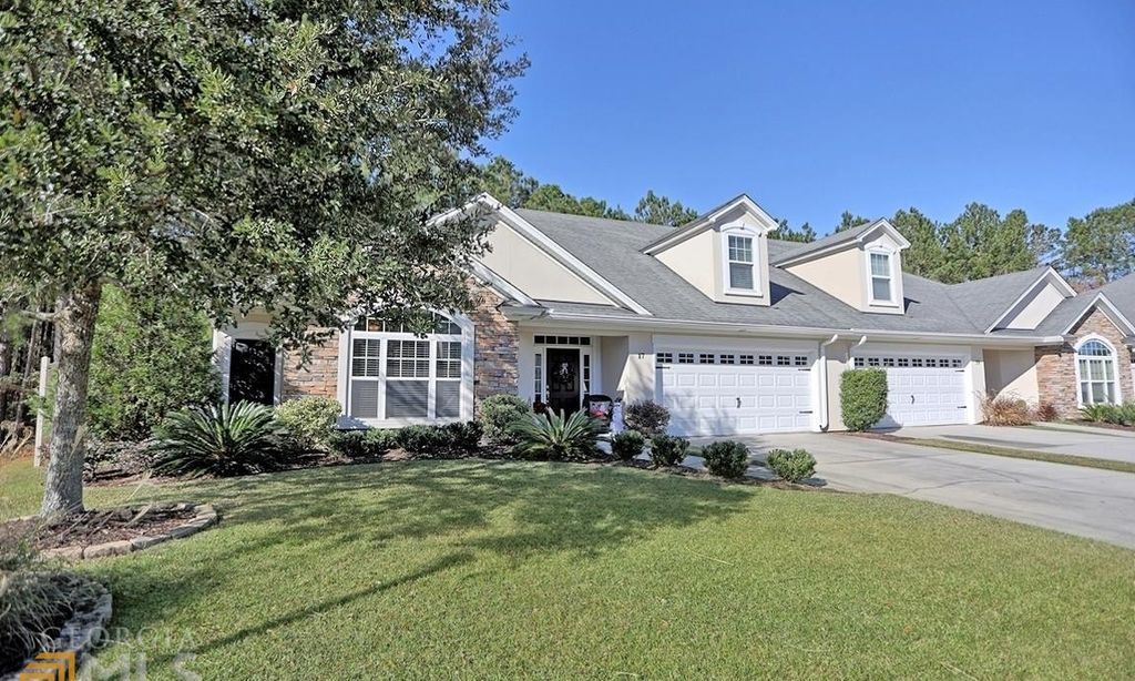 Cottages at Autumn Lake