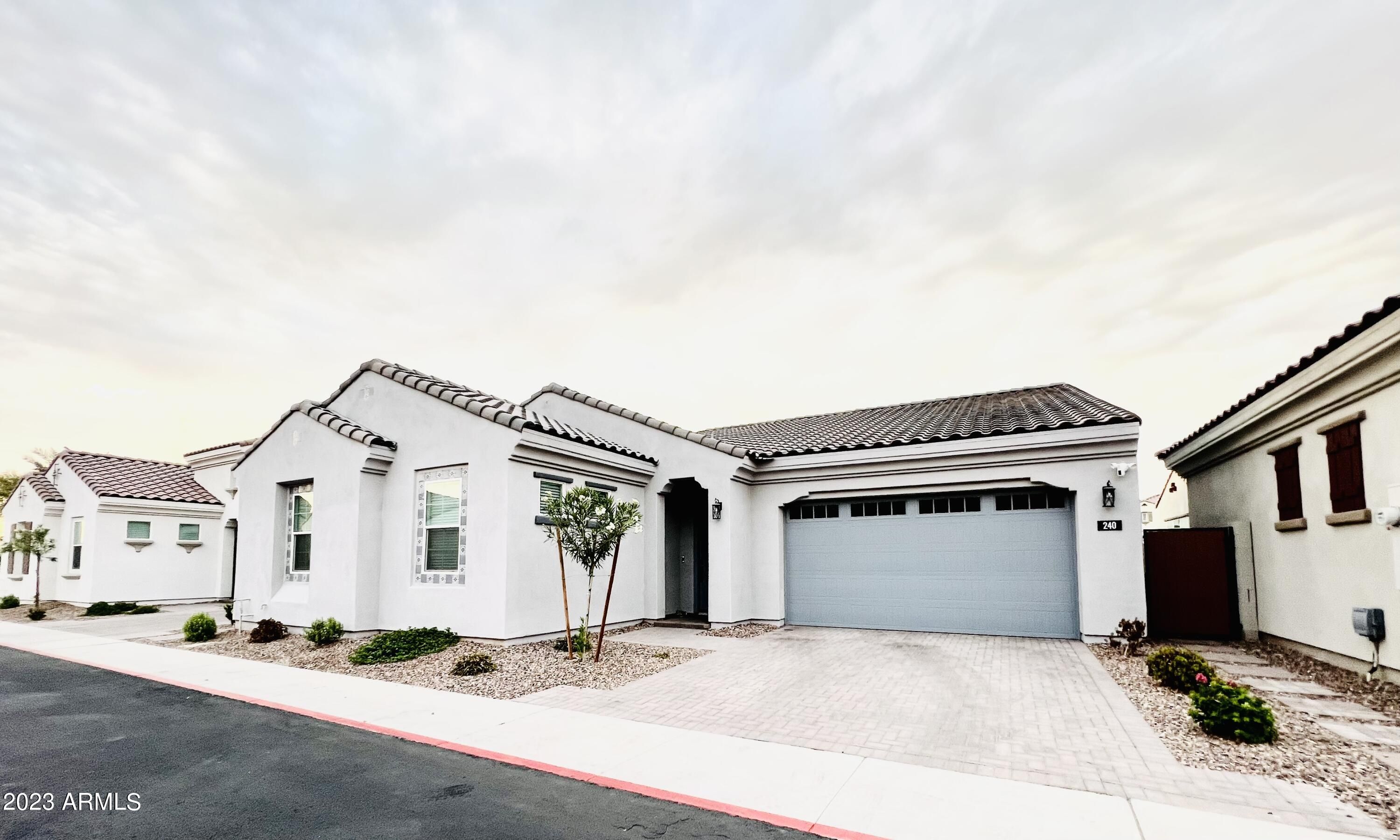 240 E Shamrock Drive