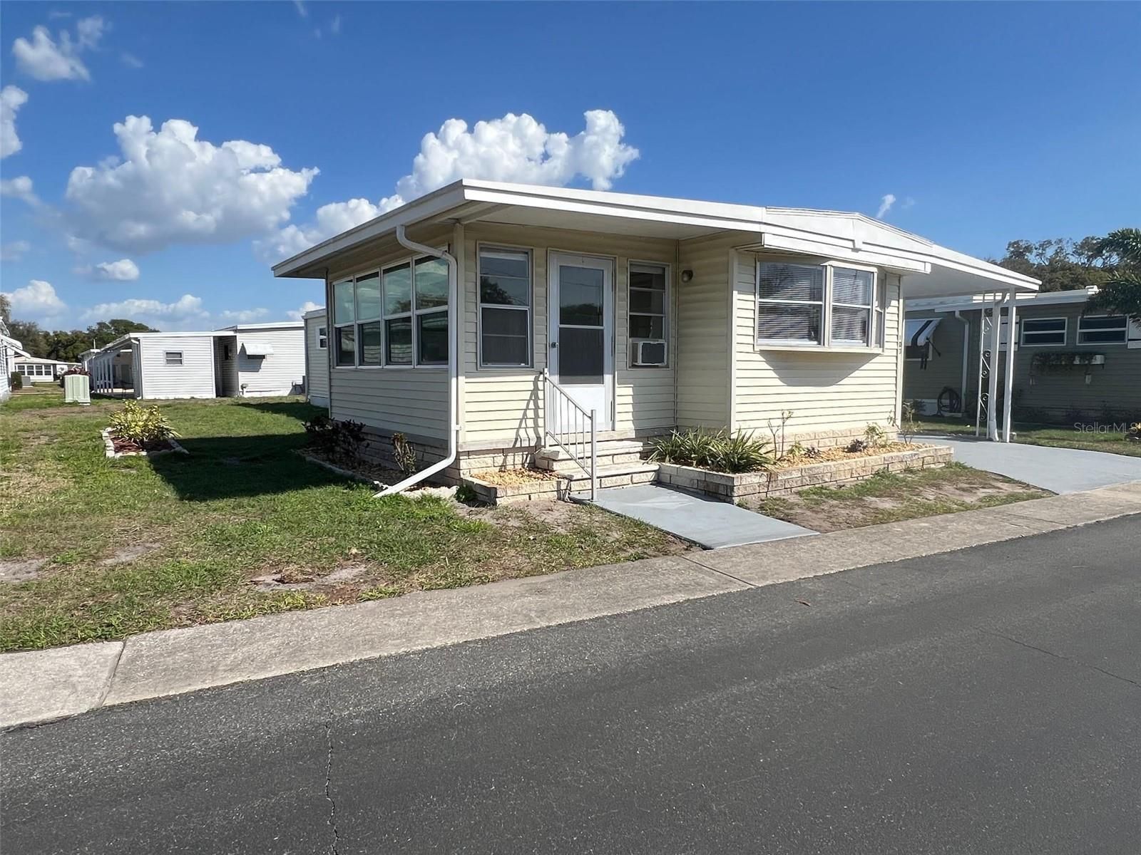 103 Pindo Palm Street W