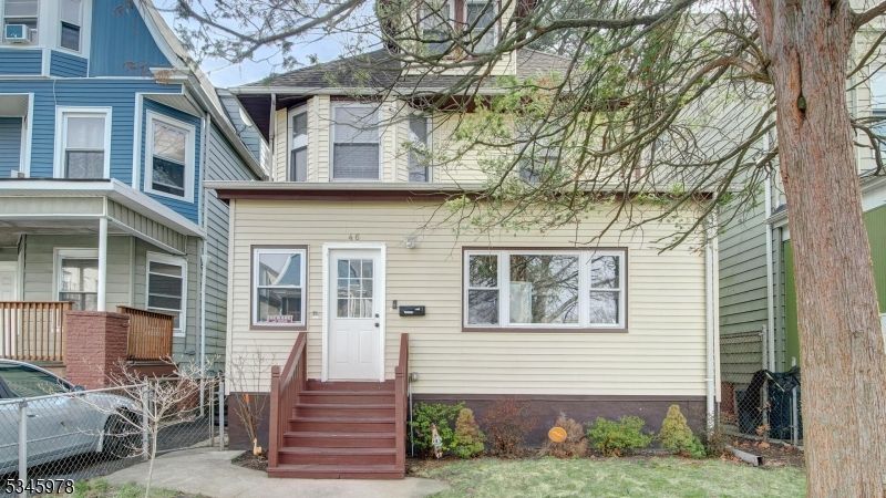 46 Shepard Ave