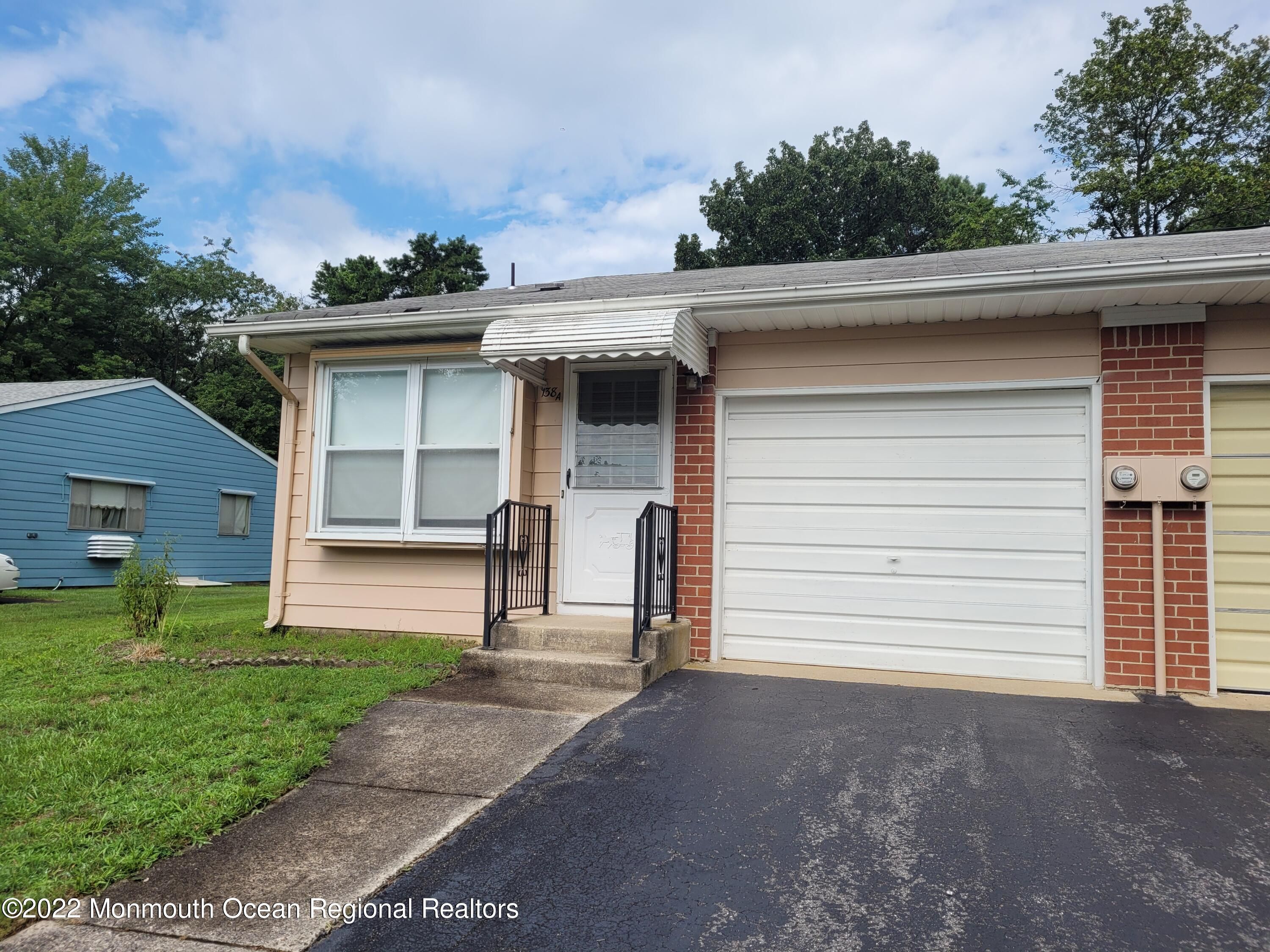 138 Hudson Parkway A