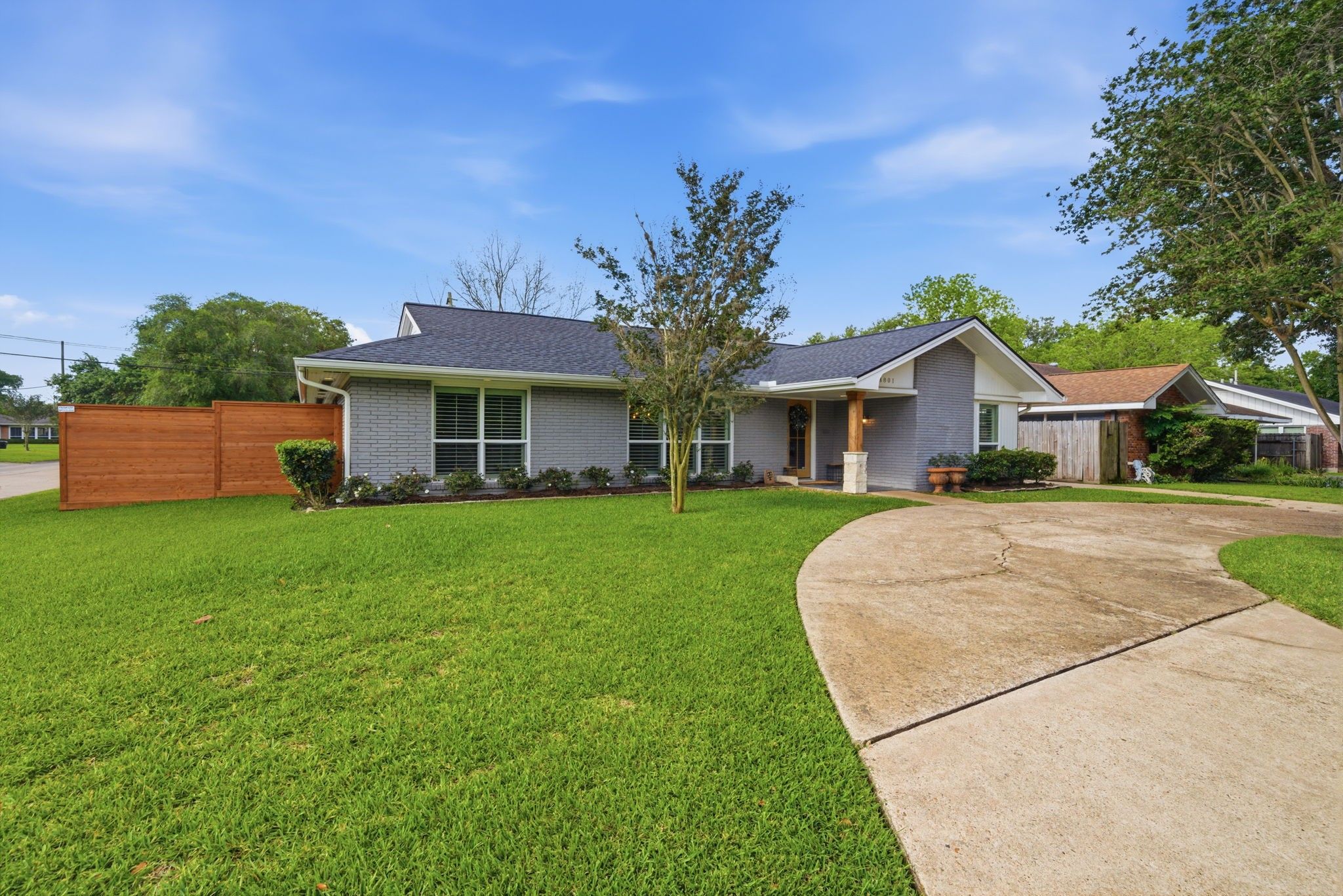 4801 Willowbend Boulevard