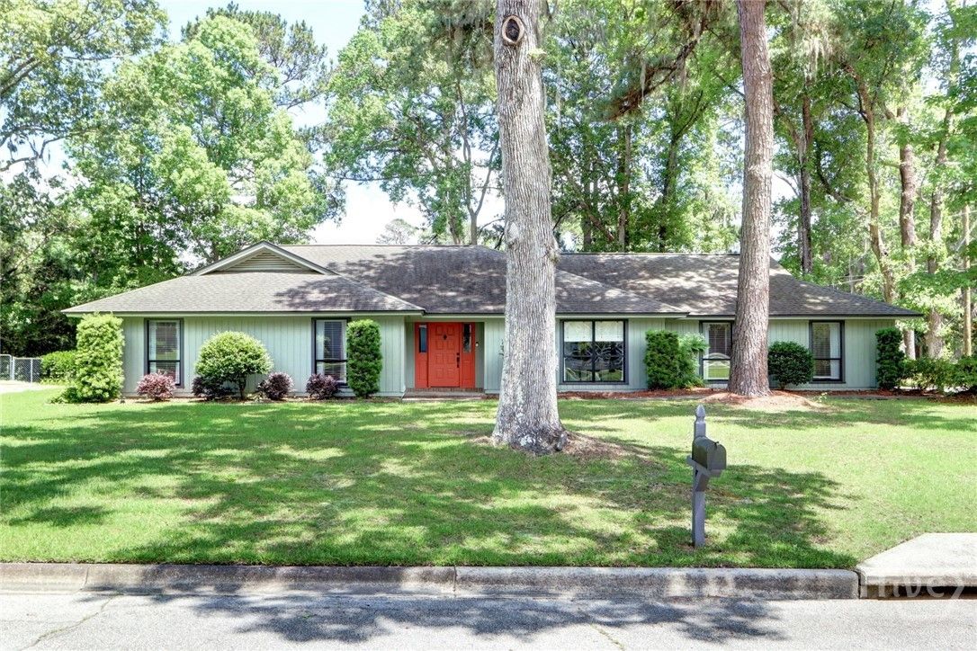 102 Phyllis Drive