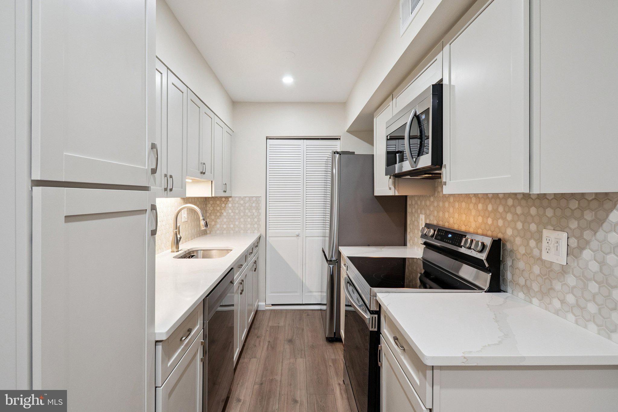 8312 Kingsgate Road G 532