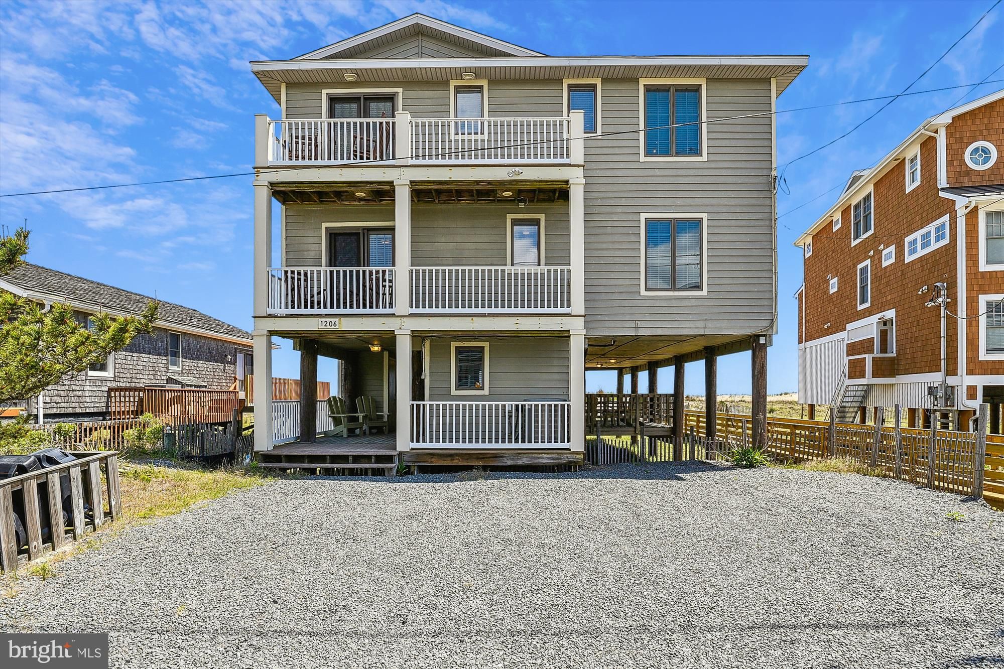 1206 S Ocean Drive