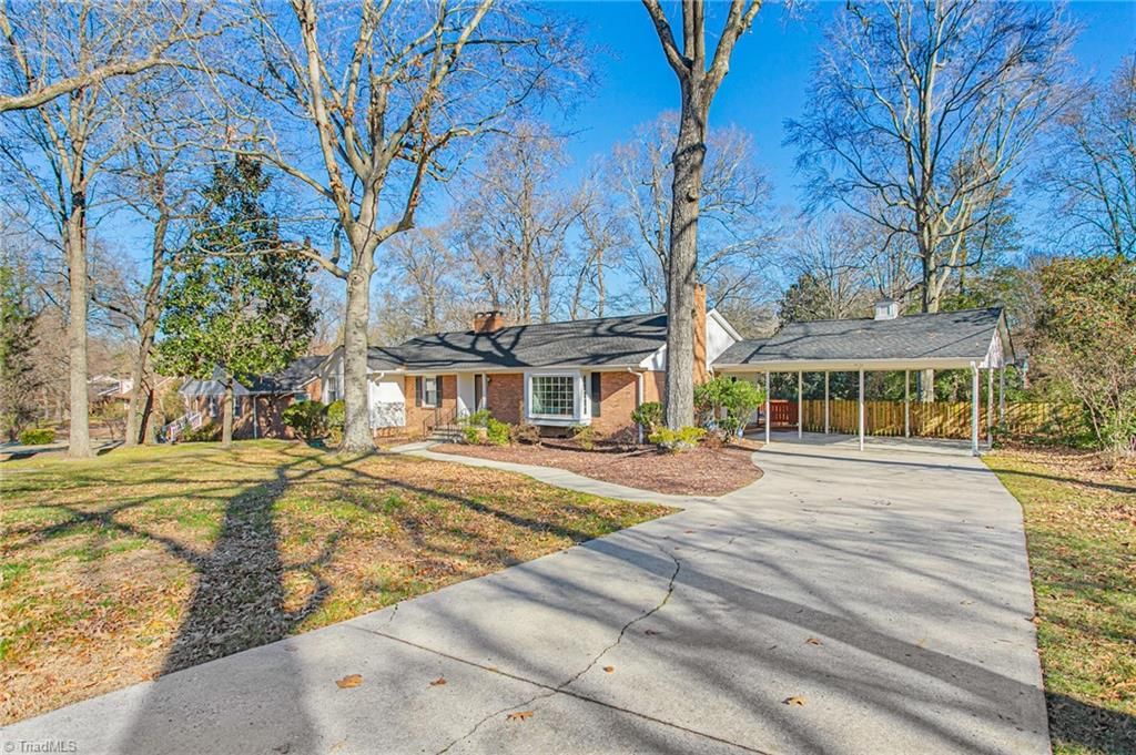 411 Shadowbrook Drive