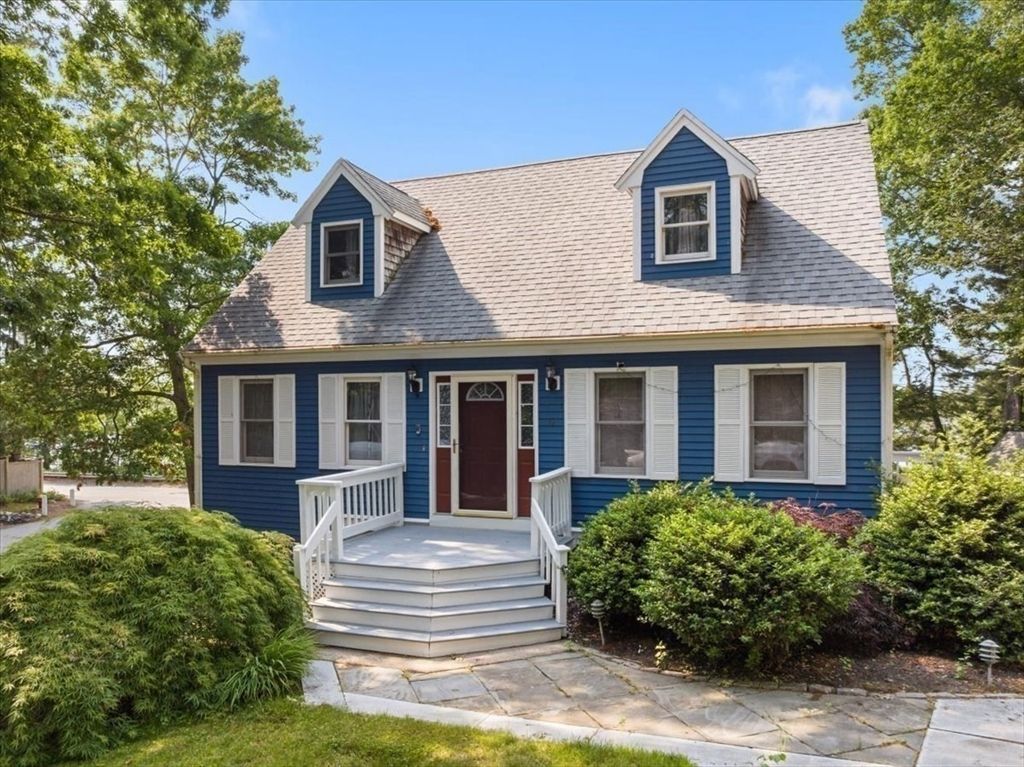 12 White Island Rd
