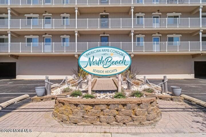 1601 Boulevard A6