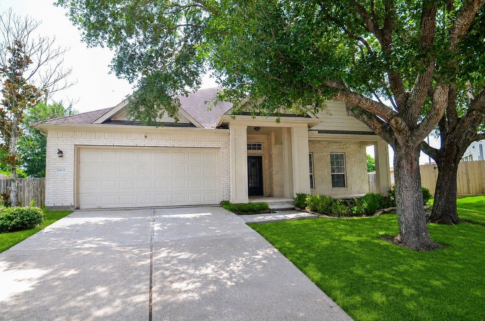 11901 Auburn Trail Ln