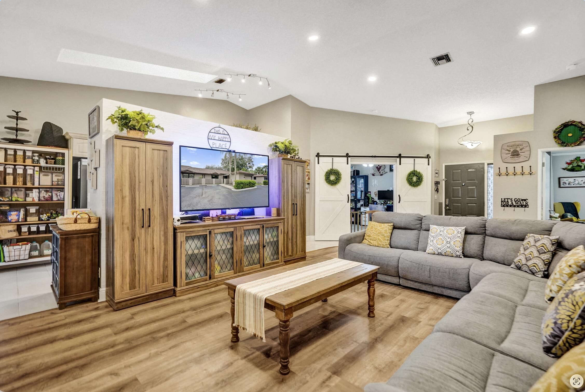 7540 Nw 79th Avenue T5