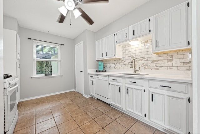 3319 Sycamore Springs Drive