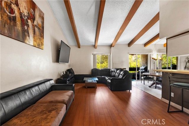 2700 Cahuenga Boulevard E 1302