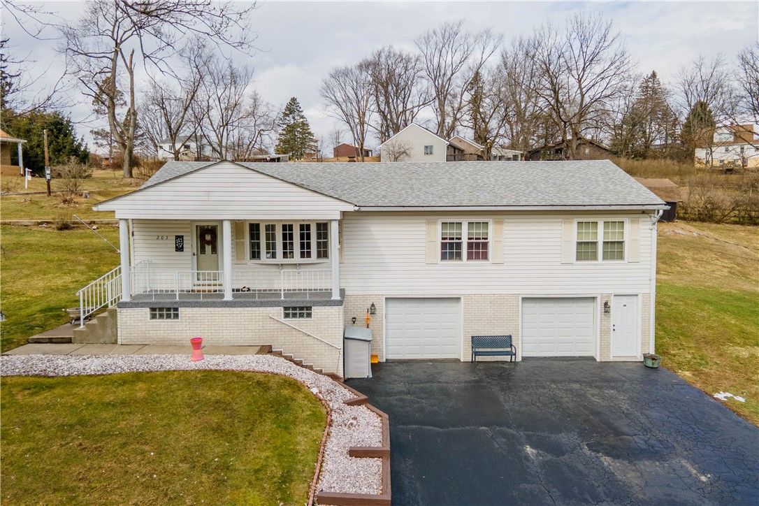 203 Morrow Way