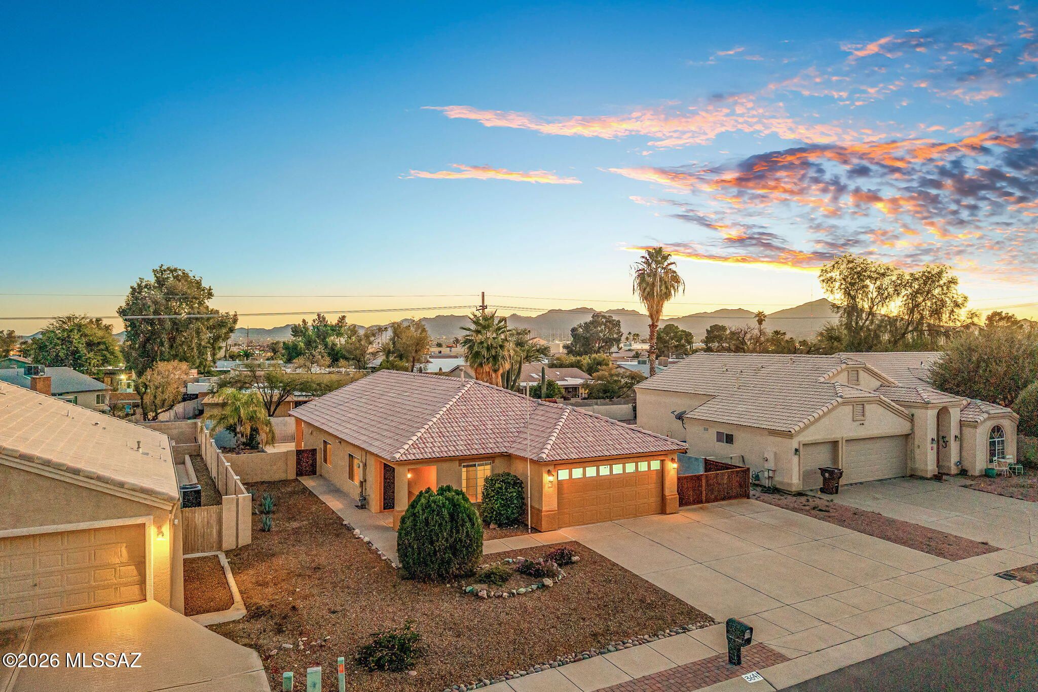 3641 W Meadow Briar Drive