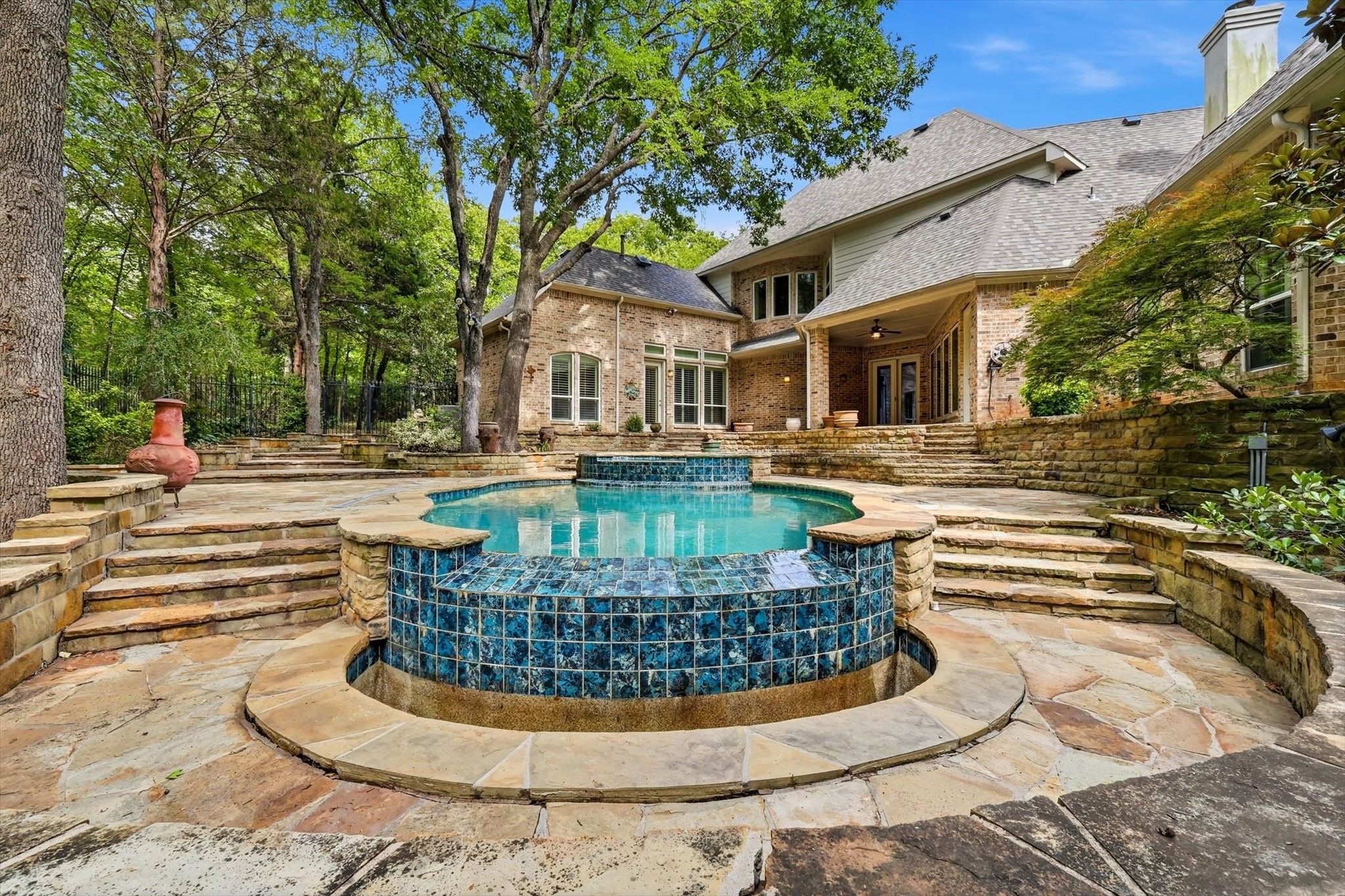 970 Crystal Cove