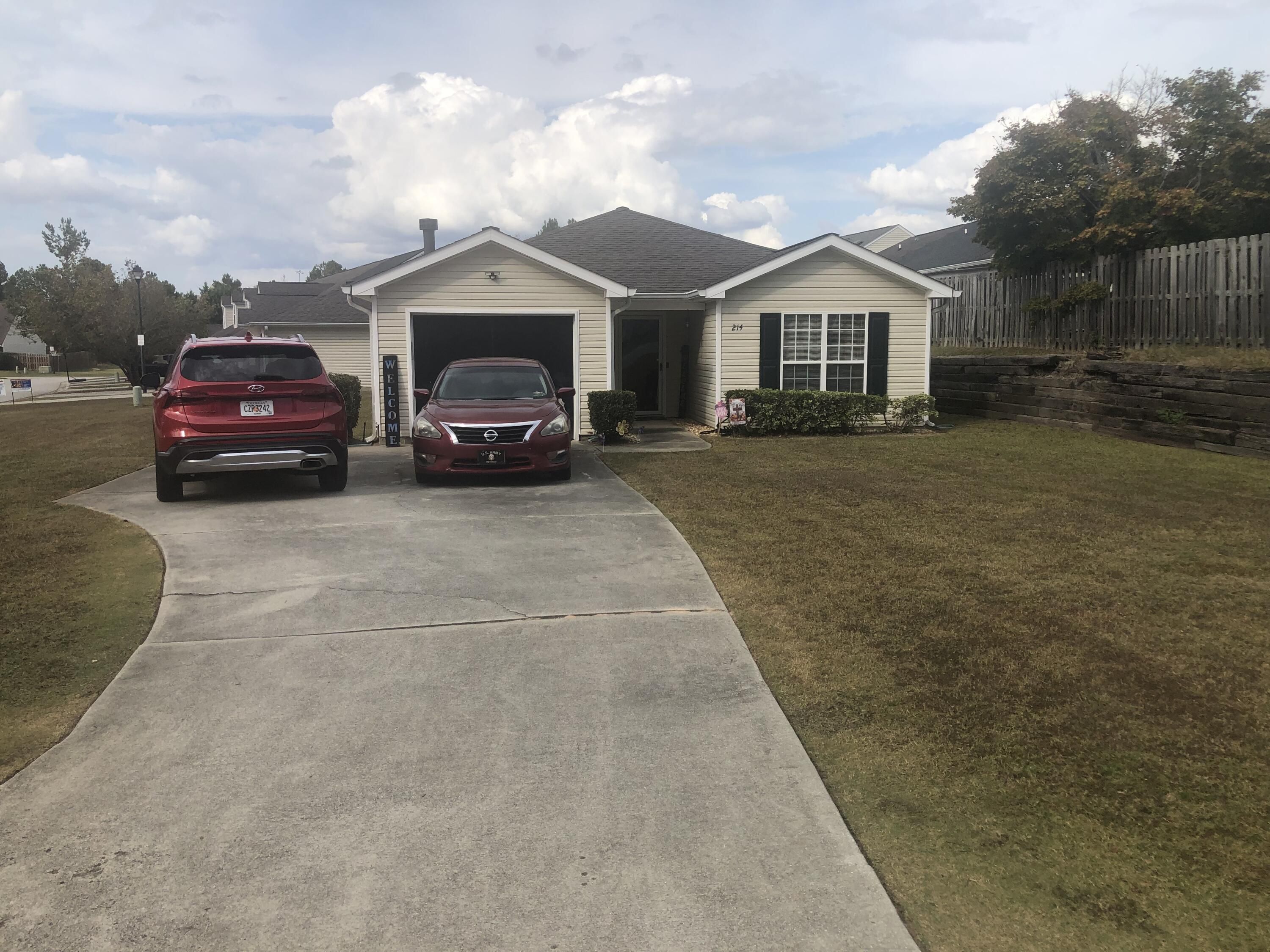 214 Caldwell Circle