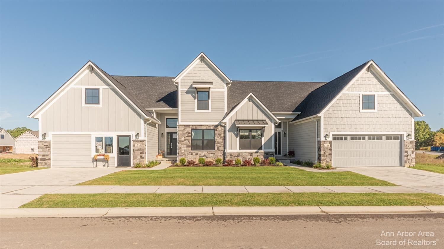 1303 Gallery Pointe Drive