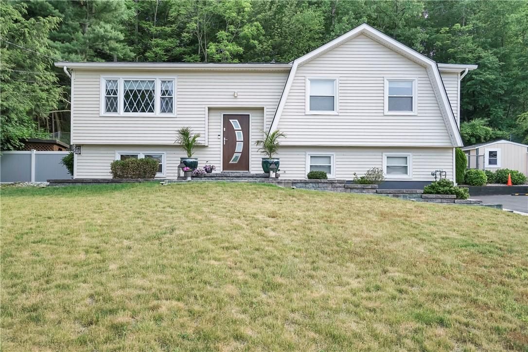 21 Lee Avenue