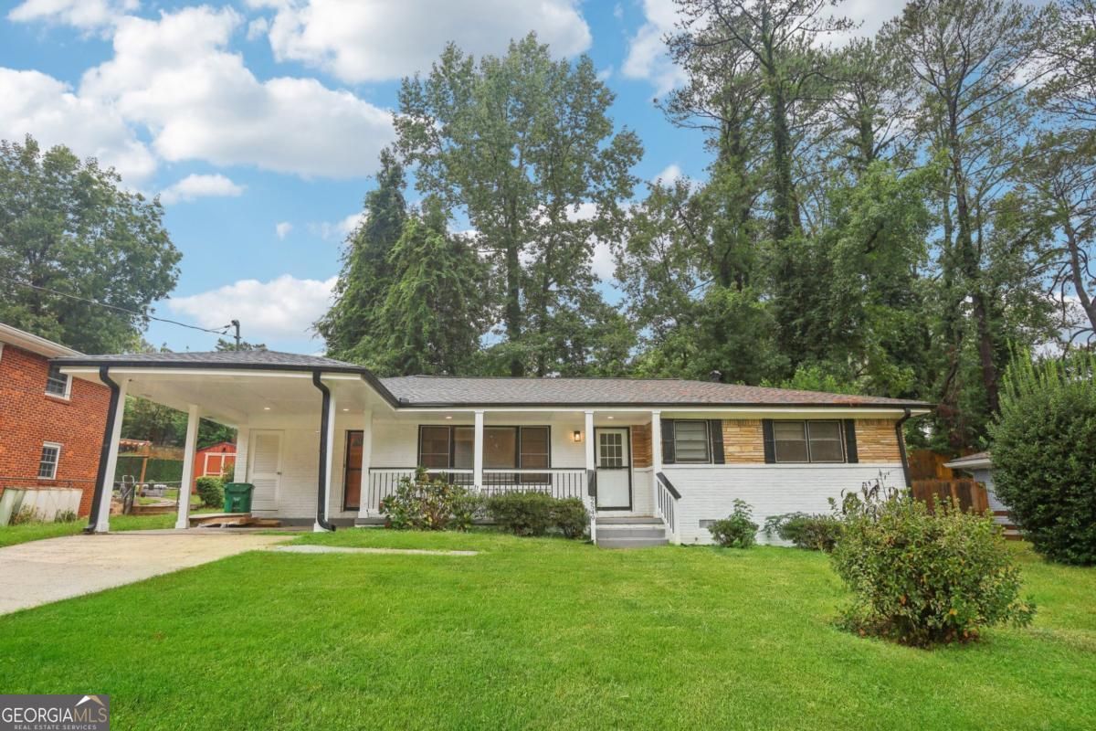 2549 Fontaine Circle