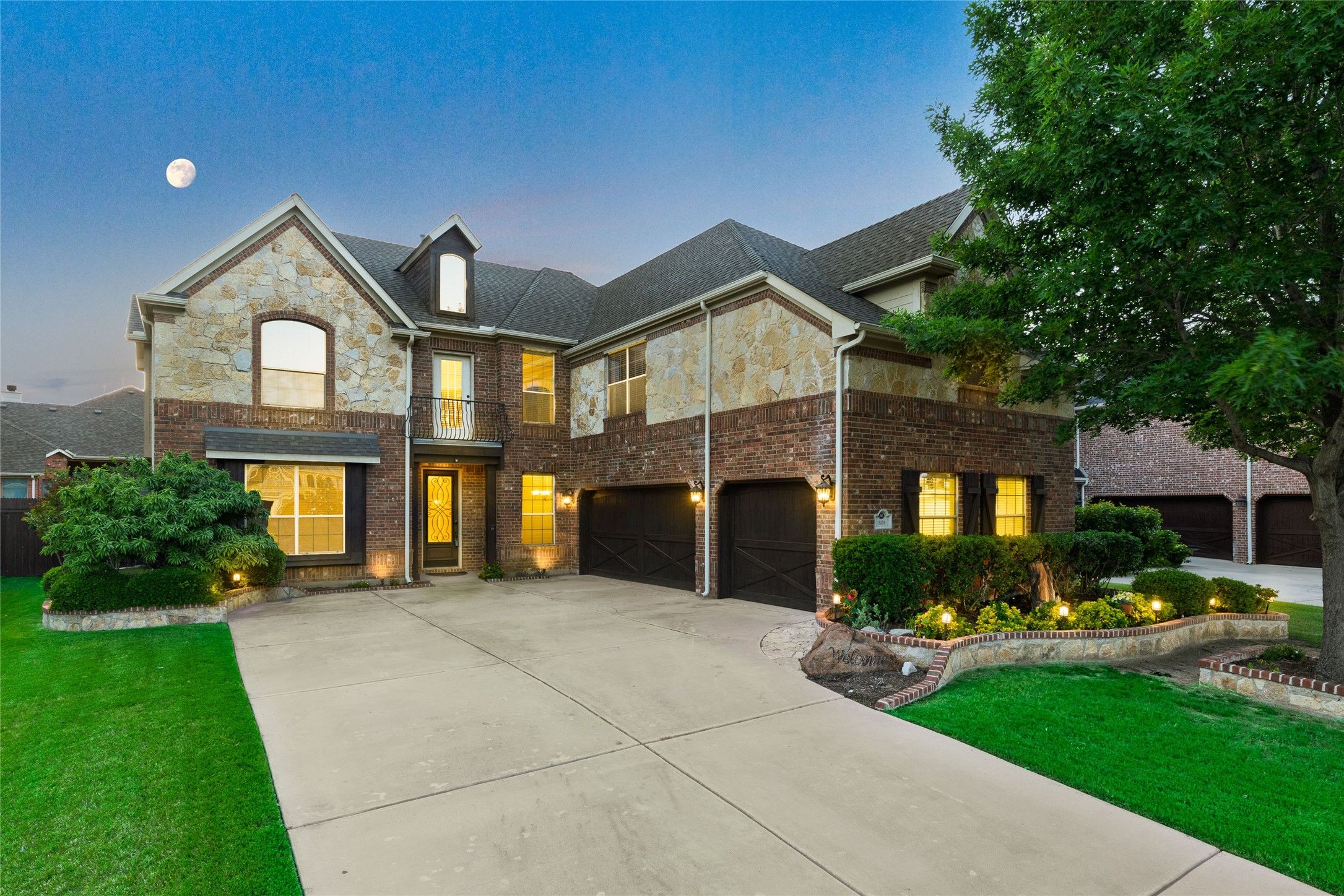 1808 Lewis Crossing Drive