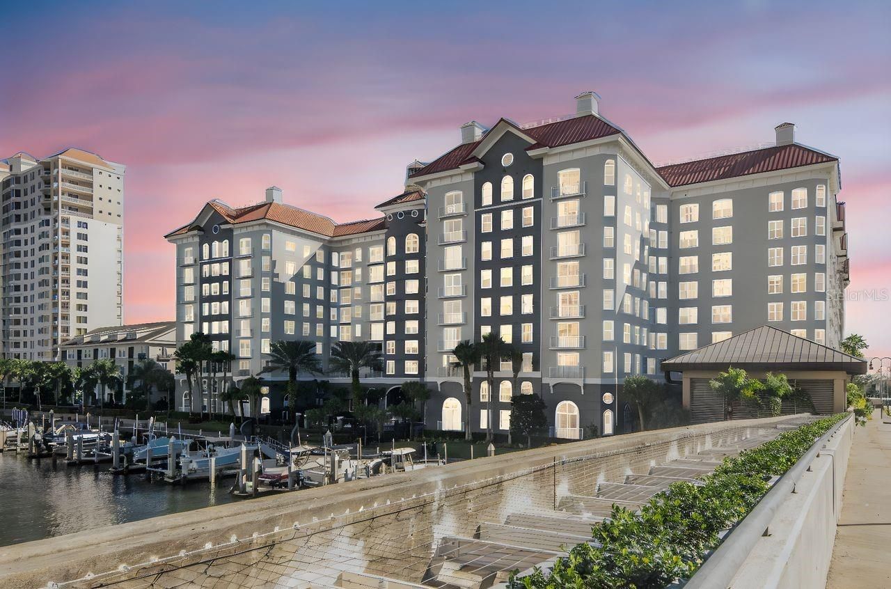 700 S Harbour Island Boulevard 536