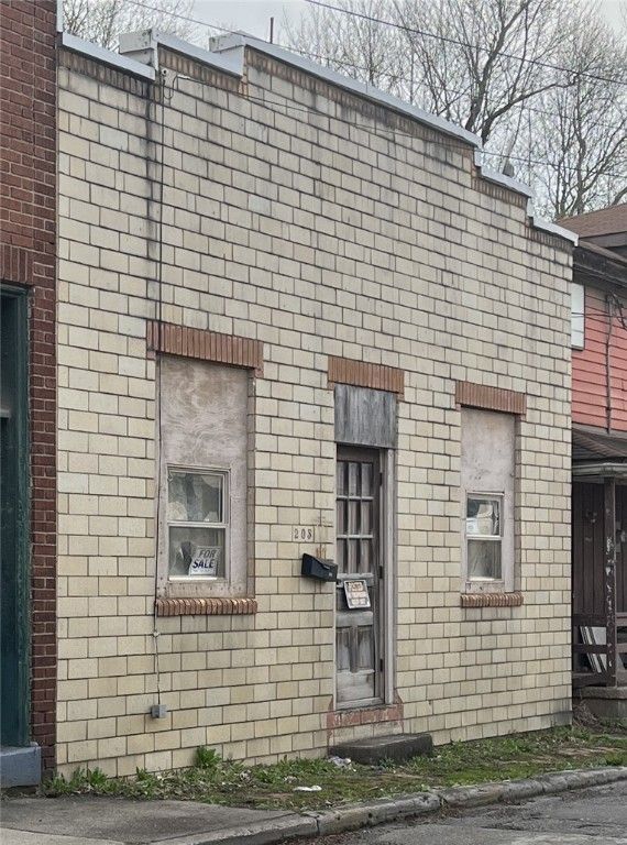 205 Kiski Ave