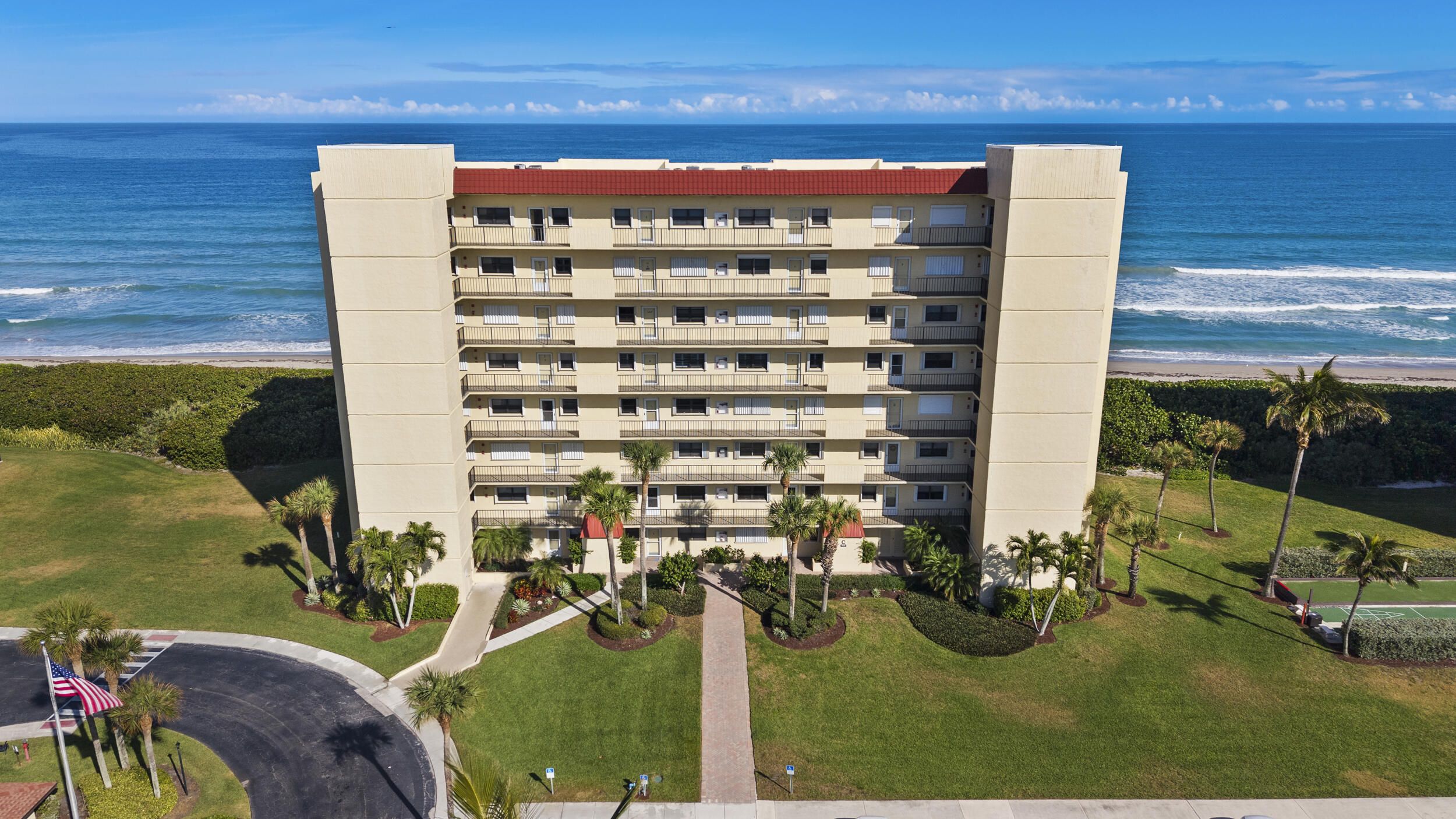 7420 S Ocean Drive 113