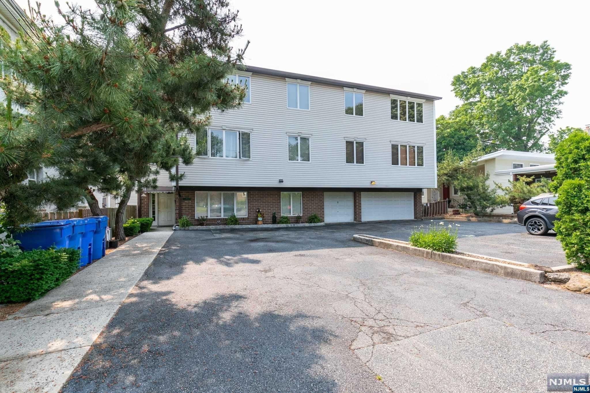 61 Eastern Way 8