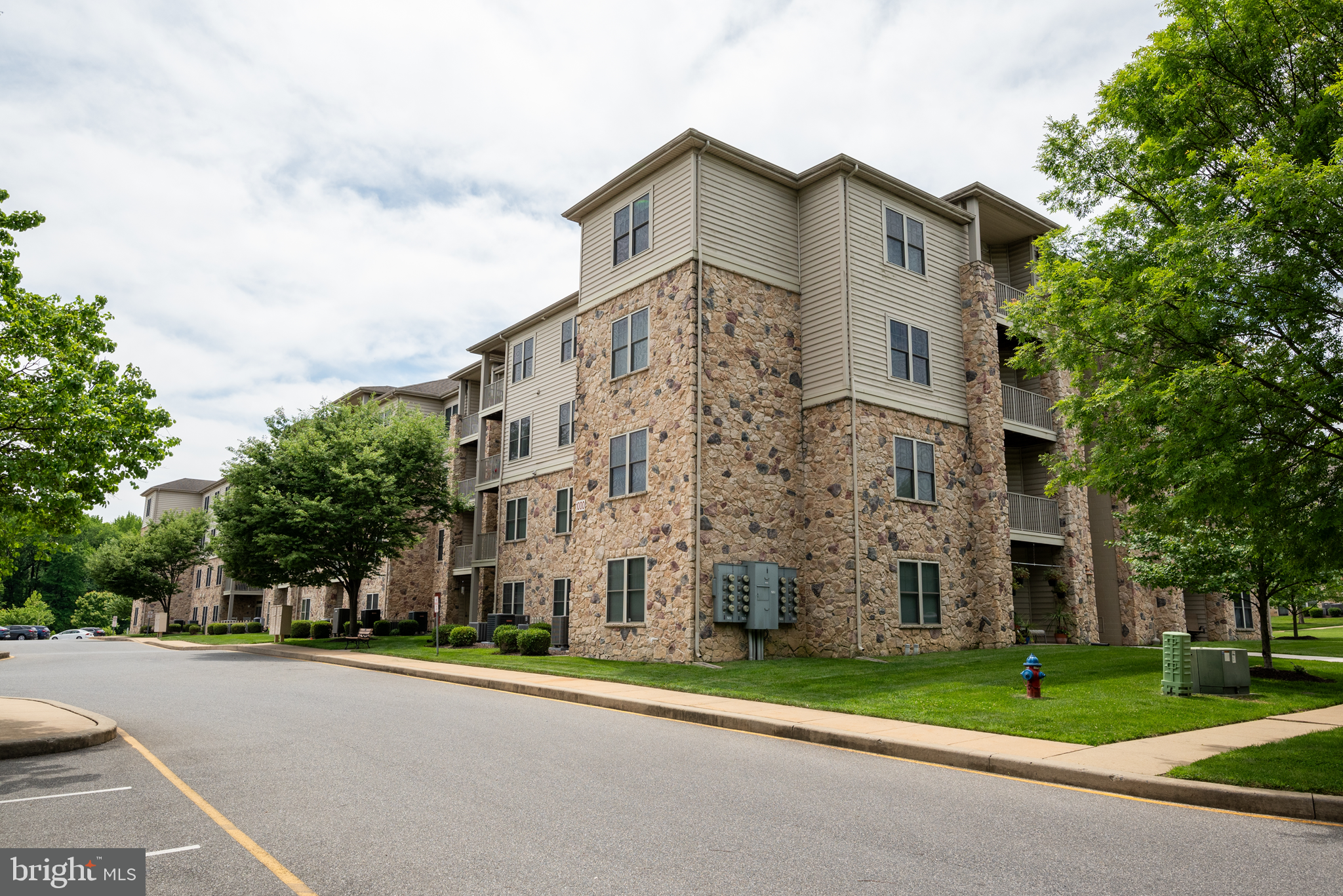 1000 Fountainview Circle 304