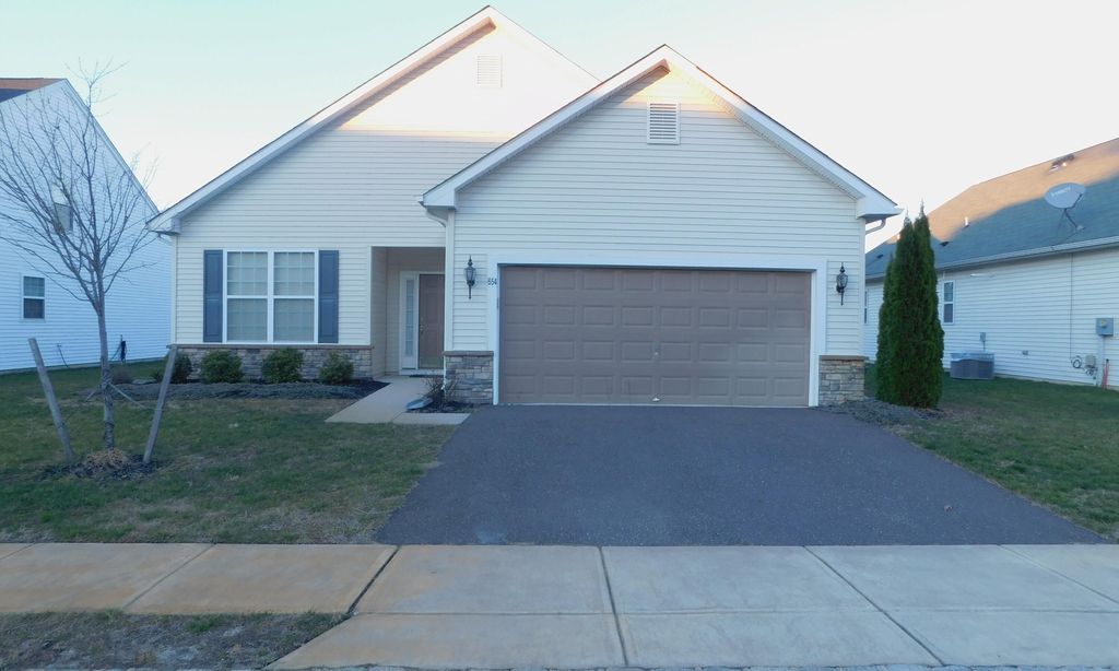 Lennar at Lake Ridge