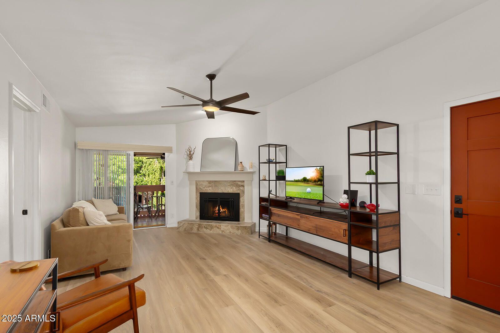 3031 N Civic Center Plaza 345